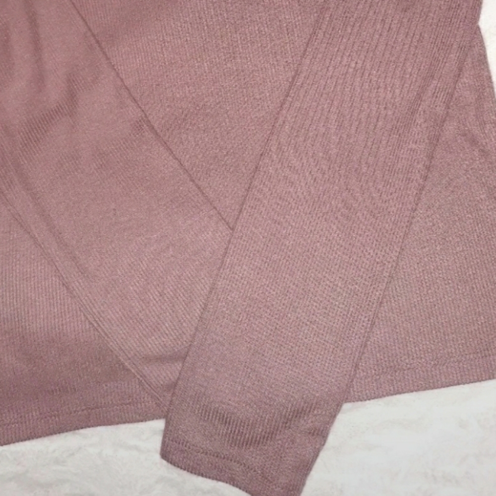 Mauve Ruffled Off Shoulder Top - Picture 3 of 5
